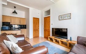 Amazing Apartments - Dalgety St - Near Holyrood