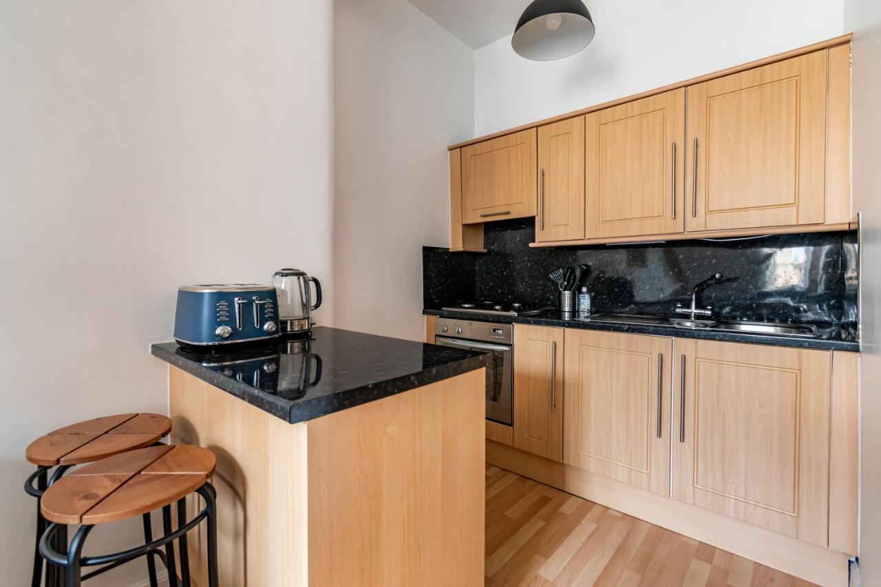 Amazing Apartments - Dalgety St - Near Holyrood Edinburgh Buitenkant foto