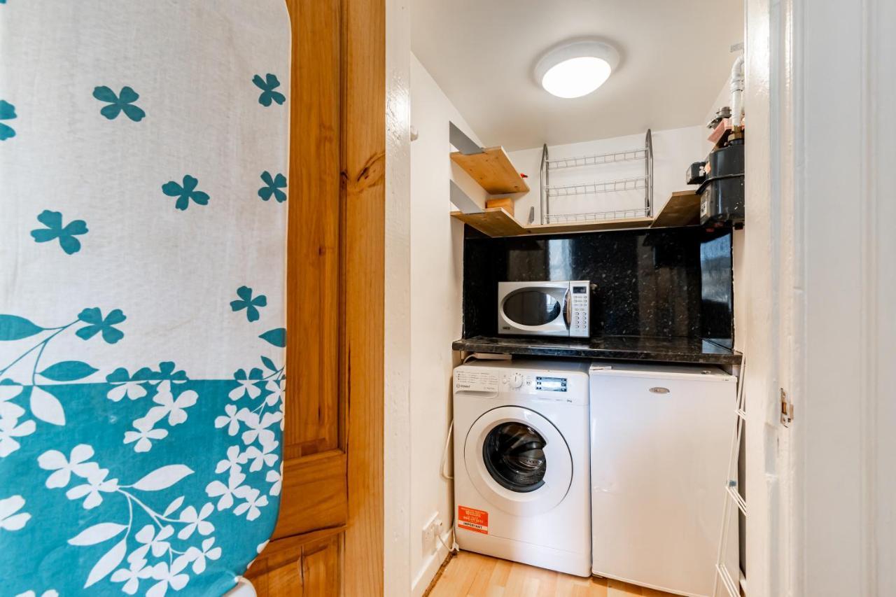 Amazing Apartments - Dalgety St - Near Holyrood Edinburgh Buitenkant foto