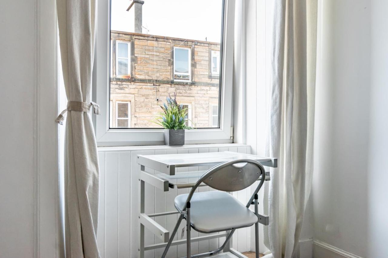 Amazing Apartments - Dalgety St - Near Holyrood Edinburgh Buitenkant foto