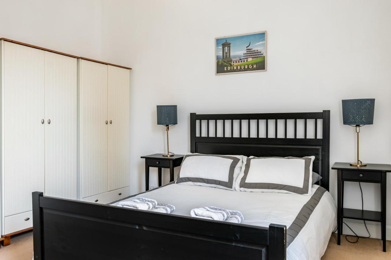 Amazing Apartments - Dalgety St - Near Holyrood Edinburgh Buitenkant foto