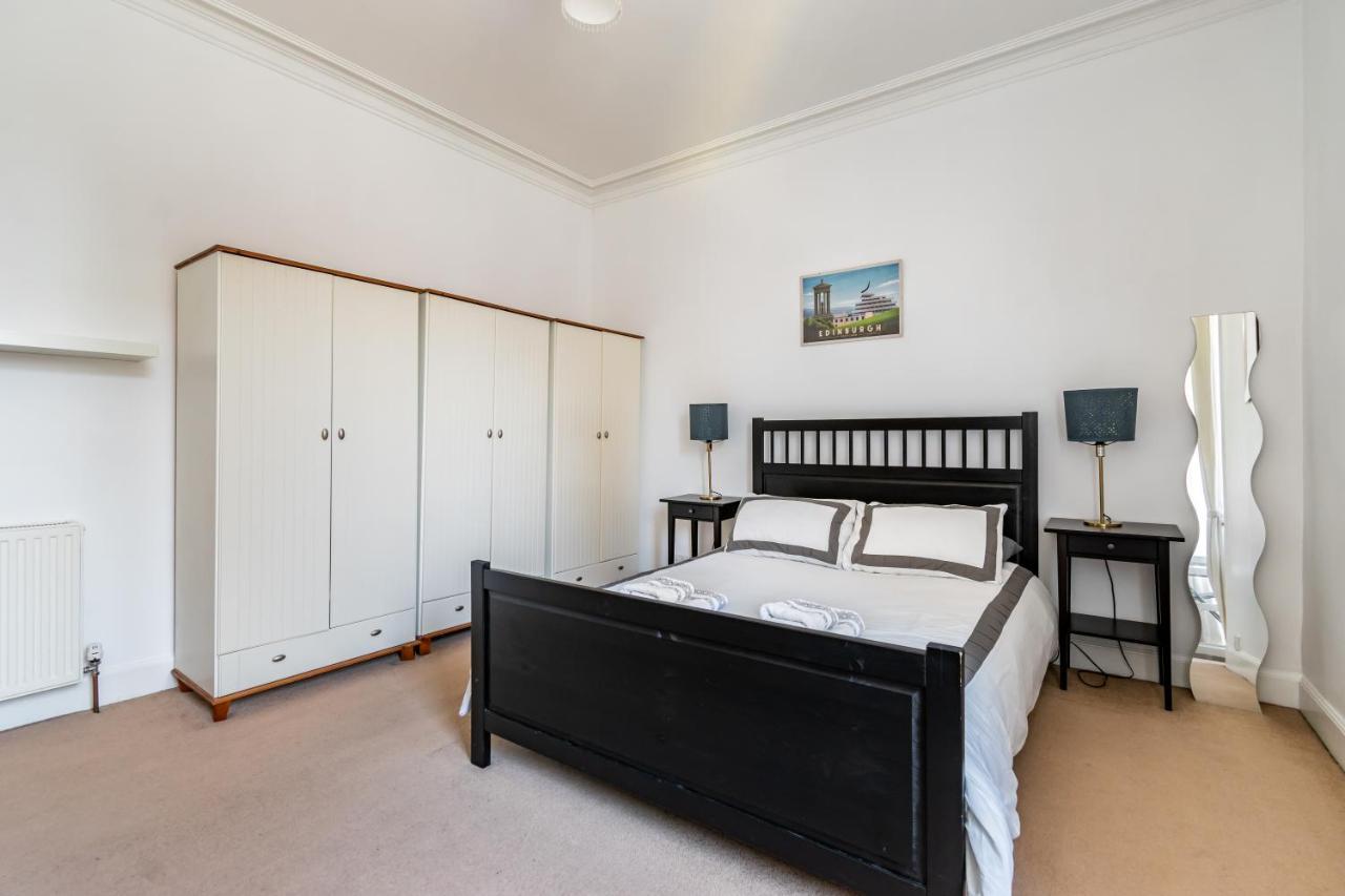 Amazing Apartments - Dalgety St - Near Holyrood Edinburgh Buitenkant foto